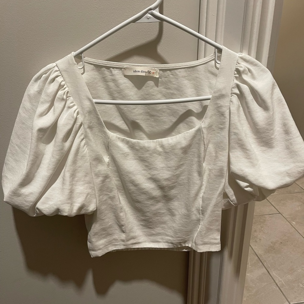 White Puff Sleeve Crop Top